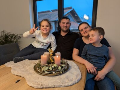 Foto zur Meldung: Erstklässlerin Hanna Högerl aus Prackenbach freut sich schon auf´s Fest