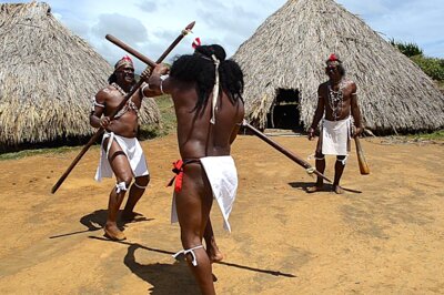 Foto zur Meldung: Vortrag: Indigene Völker heute – Kultureller Schatz der Menschheit, am 25.03.2025, um 19 Uhr im Natureum Ludwigslust  Eröffnung der gleichnamigen Sonderausstellung (01.04. bis 31.10.2025):  Indigene V