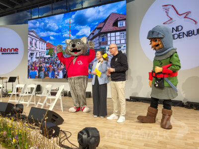 Eine Reise nach Pritzwalk lohnt immer, lud Bürgermeister Dr. Ronald Thiel ein. Foto: Stadt Pritzwalk (Bild vergr&ouml;&szlig;ern)