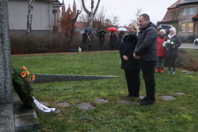Kranzniederlegung zum Tag des Gedenkens an die Opfer des Nationalsozialismus