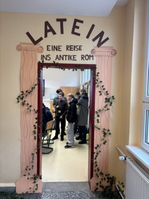 Ein erfolgreicher Tag der oﬀenen Tür am Fritz-Greve-Gymnasium (Bild vergrößern)