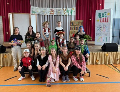 Meldung: Theateraufführung "Hexe Lilli und die Reise durch die Zeit"