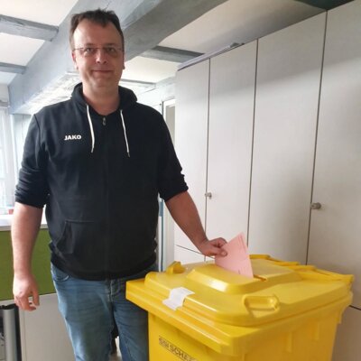 Briefwahl zur Bundestagswahl gestartet – Erste Stimmabgabe erfolgt (Bild vergrößern)