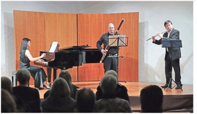 Trio Flagottavier auf der Bühne in der Melchiorhalle (Bild vergrößern)