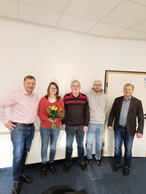 Staffelstab-Übergabe beim Ortschronisten von Lehnin (Bild vergrößern)