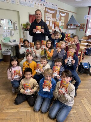 Büchergeschenk des Rotary Clubs Papenburg