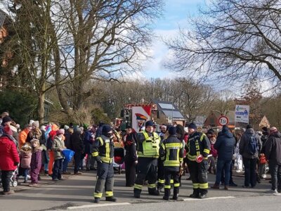 Karnevalsumzug in Schnakenbek