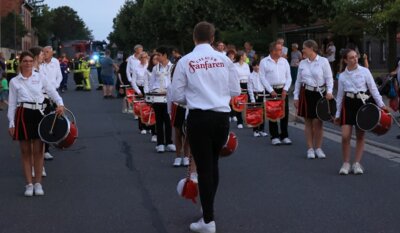 Die Calauer Fanfaren (hier beim Stadtfest 2024) dürfen sich über finanzielle Mittel aus dem Teilhabefonds freuen. Foto: Matthias Nerenz (Bild vergrößern)