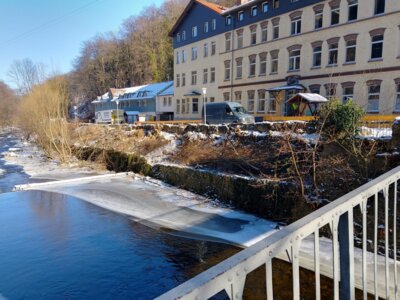 Hier soll eine  2m hohe Betonwand entstehen Foto: IG Bode-Lachs e.V