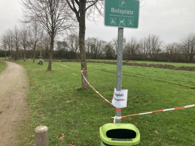 Bolzplatz vorerst nicht bespielbar – Gemeinde plant umfassende Sanierung