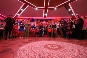 Meldung: Närrisches Treiben in Oberschledorn: Frauenkarneval und Altweiber-Brunch laden ein