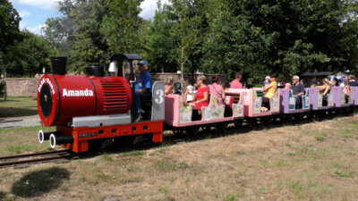 Zum Mittelalterfest am 29. März 2025 startet die Parkeisenbahn in die Jubiläumssaison 2025