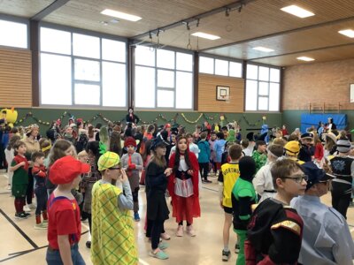 Meldung: Helau und Alaaf! Rosenmontag an der Grundschule Asemissen