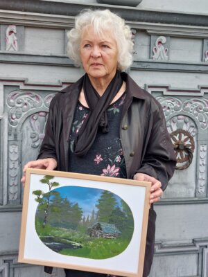 Helga Warneke wird ihre Werke im Sontraer Rathaus ausstellen (Bild vergrößern)