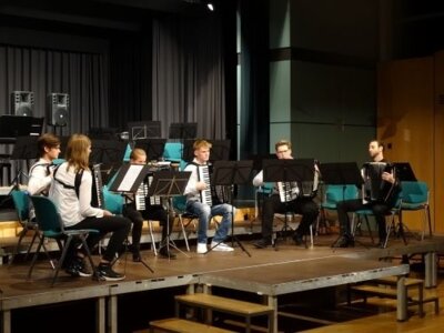 Musik ist Trumpf - nach 3 Jahren endlich wieder ein Live-Konzert (Bild vergr&ouml;&szlig;ern)
