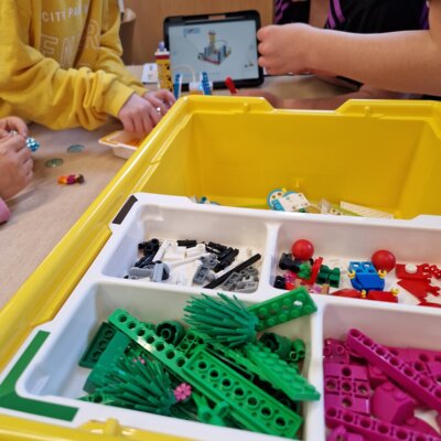 Mit Lego die Welt entdecken (Bild vergr&ouml;&szlig;ern)
