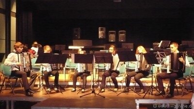 Samba Olé – gute Stimmung und begeisternde Akkordeonmusik (Bild vergr&ouml;&szlig;ern)
