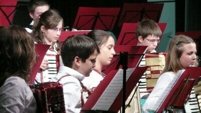 Gelungenes Konzert des HVG im Bürgerhaus in Oberstenfeld (Bild vergr&ouml;&szlig;ern)