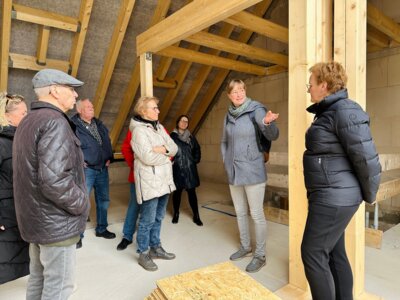 Blick in den Dachstuhl der entstehenden Wohnungen in der Burgstraße I Foto: Martin Ferch (Bild vergrößern)