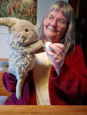 Foto zur Meldung: Hase Hubert ist wieder im Museum – Workshop zur Osterzeit