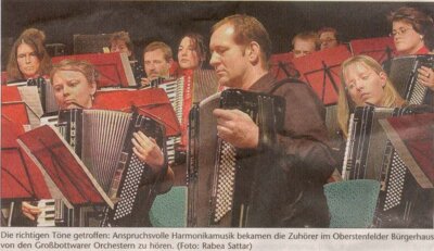 HVG Großbottwar spielt in Oberstenfeld von Adotf Götz umgeschriebenes Musikstück – Patenschaft besiegelt (Bild vergr&ouml;&szlig;ern)
