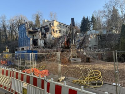 Meldung: Abriss an der Kirchberger Straße dauert weiterhin an