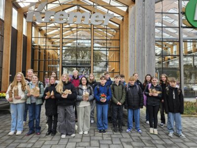 Ausflug mit WP Bio und Gesundheit 7 ins Gartencenter Kremer