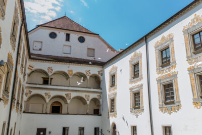 Tag der offenen Tür für Brautpaare am 29. März 2025 von 14 bis 17 Uhr auf Schloss Ortenburg