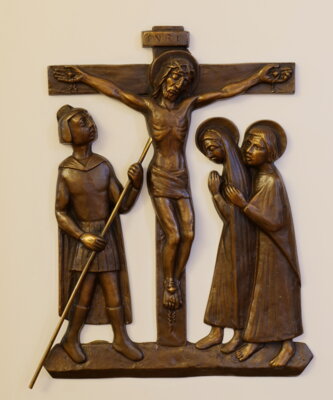 "Im Kreuz ist Hoffnung" - Kreuzweg in St. Marien