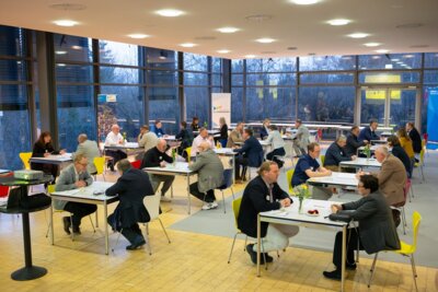 Schnell vernetzt, gemeinsam stark: KAG bringt mit Speed-Dating Südthüringer Unternehmen zusammen (Bild vergrößern)