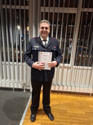 Vorschaubild zur Meldung: Stellvertretender Wehrführer zum Brandmeister befördert