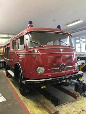 Zumischer, Strahlrohrhalter und weiter beim Anhänger…. (Bild vergrößern)