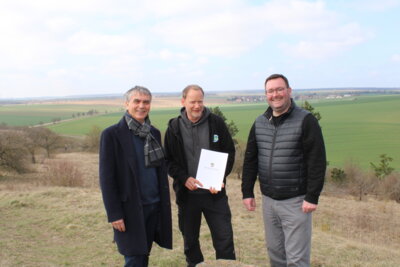 Foto zur Meldung: Staatssekretär Dr. Eichner besucht Querfurt und überreicht Förderbescheid