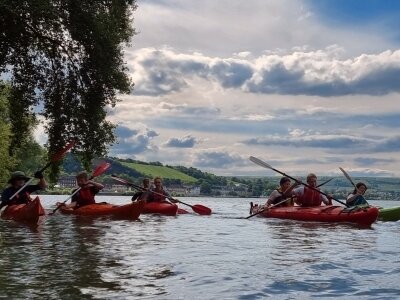 Start der Paddelsaison: Jugendanfängertraining (Bild vergrößern)