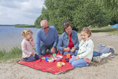 Foto zur Meldung: Oma, Opa, Osterferien: Mit den Enkeln ins Lausitzer Seenland