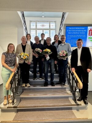 Pressemitteilung des Werra-Meißner-Kreises vom 02.04.2025: Wertschätzung und Dankbarkeit - Dienstjubiläen und Verabschiedungen von Mitarbeitern des Werra-Meißner-Kreises (Bild vergrößern)