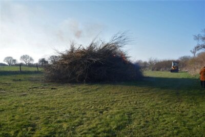 Foto zur Meldung: Osterfeuer 2023