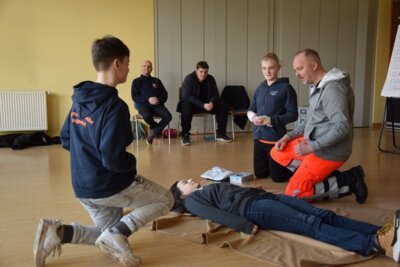 Foto zur Meldung: Erste-Hilfe-Grundlehrgang