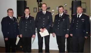 Foto zur Meldung: Ehrung für 50 Jahre Feuerwehr