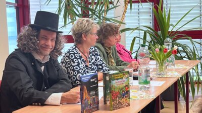 Vorlesewettbewerb zu Ehren von Hans Christian Andersen – Ein Fest der Geschichten (Bild vergrößern)