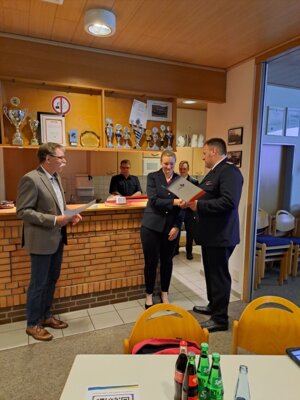 Leistungsspange in Bronze für Finja Jebe