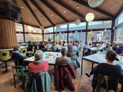 Krimilesung mit Cocktails / gemeinsame Veranstaltung der LandFrauenvereine Echem und Lüdersburg/Jürgenstorf (Bild vergrößern)