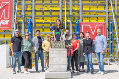 Grundsteinlegung für unseren Neubau im Mai 2024 (Bild vergr&ouml;&szlig;ern)