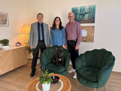 Dr. Oliver Hermann, Victoria Pöhl, Jens Knauer (r) und Monty I Foto: Antje Kranz (Bild vergrößern)