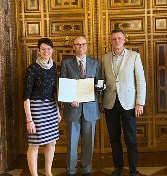 Edith Klemmer, Stefan Klemmer, Bürgermeister Mirko Kujath (Bild vergrößern)