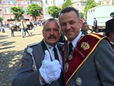 Rosenumzug Freischießen 2016 (Bild vergrößern)