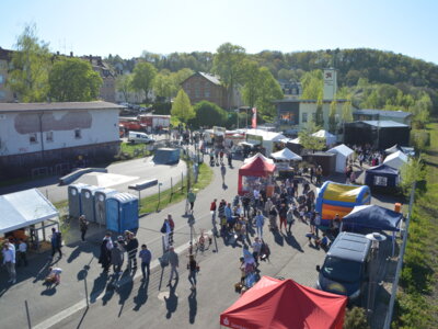Meldung: Sonnenschein lockte zum 4. Frühlingsfest