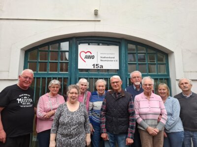 Teilnehmer der Gruppe "Neu in Neumünster" (Bild vergrößern)