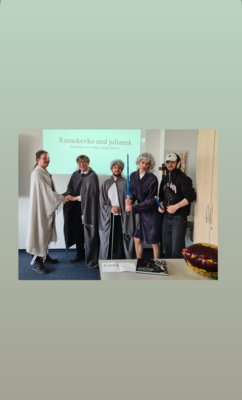 Theaterprojekt der Klassen FOS23.1 und FOS23W/T