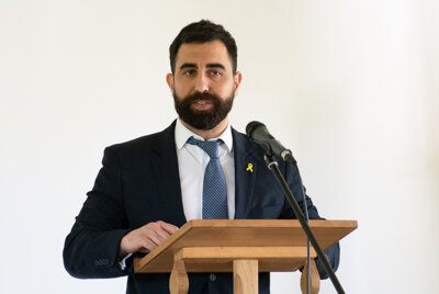 Anan Zen nahm als Vertreter der israelischen Botschaft an der Gedenkveranstaltung in Tröbitz teil